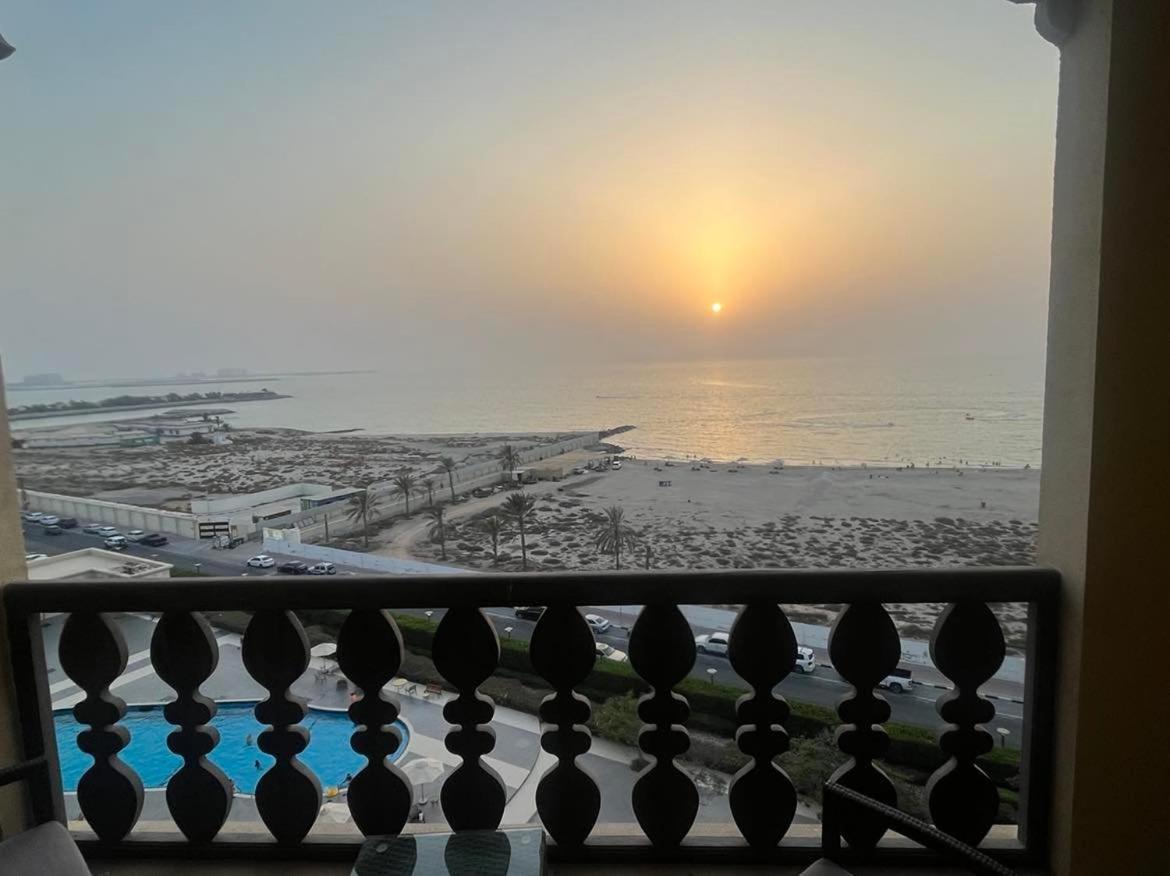 Beach Front Escape Appartement Ras al-Khaimah Buitenkant foto